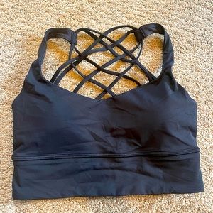 Lululemon sports bra size 6